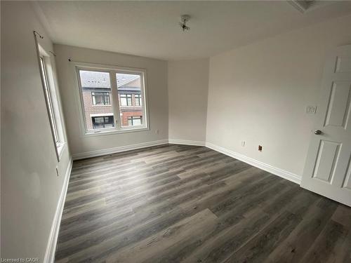 44-200 Veterans Drive, Brampton, ON - Indoor Photo Showing Other Room