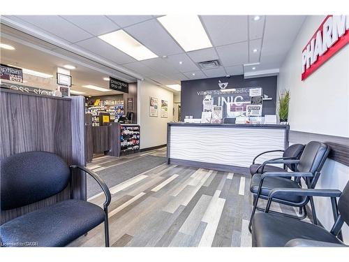 10 Main Street, Mississauga, ON 