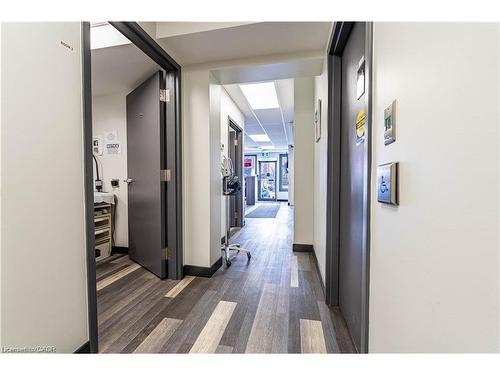 10 Main Street, Mississauga, ON 