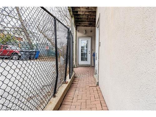 10 Main Street, Mississauga, ON 