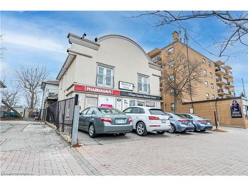 10 Main Street, Mississauga, ON 