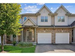 3-5200 Dorchester Road  Niagara Falls, ON L2E 7M6