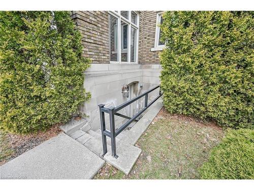Ll2-86 Herkimer Street, Hamilton, ON - Outdoor
