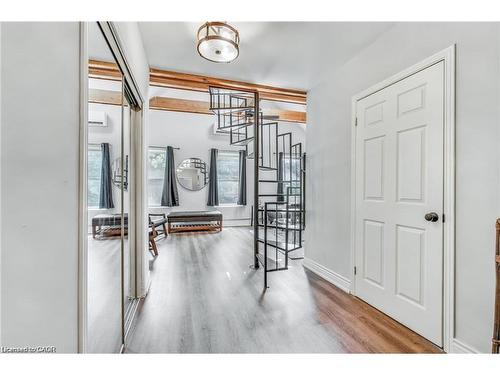 118 Queen Street S, Hamilton, ON - Indoor Photo Showing Other Room