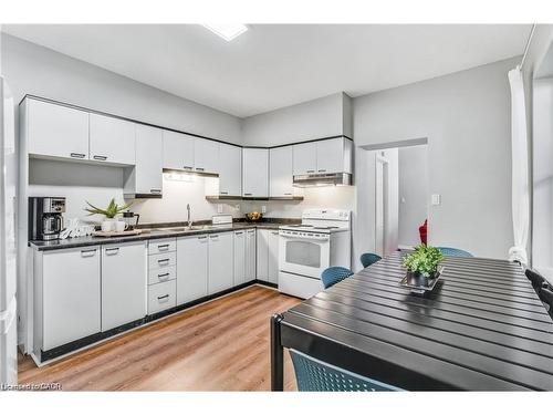 118 Queen Street S, Hamilton, ON - Indoor Photo Showing Kitchen