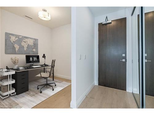 507-101 Locke Street S, Hamilton, ON - Indoor Photo Showing Office