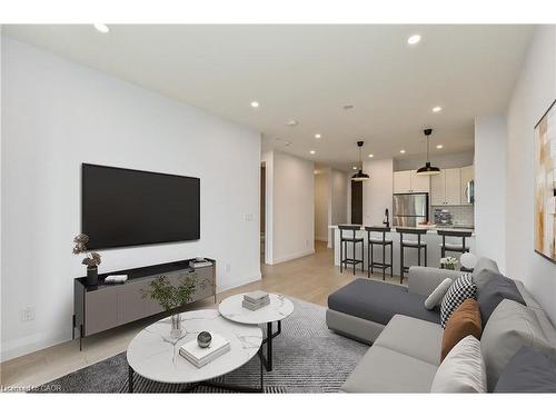 507-101 Locke Street S, Hamilton, ON - Indoor Photo Showing Living Room