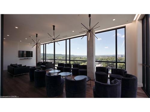 507-101 Locke Street S, Hamilton, ON - Indoor