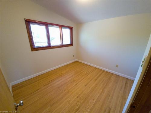164 Laurier Avenue, Hamilton, ON - Indoor Photo Showing Other Room