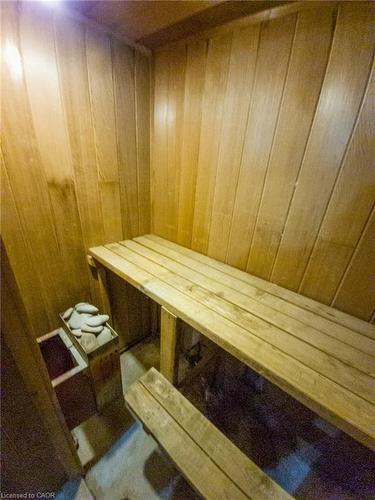 164 Laurier Avenue, Hamilton, ON - Indoor Photo Showing Other Room