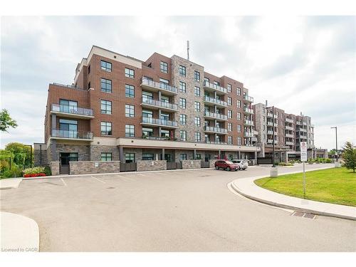 206-3290 New Street, Burlington, ON - Outdoor With Facade