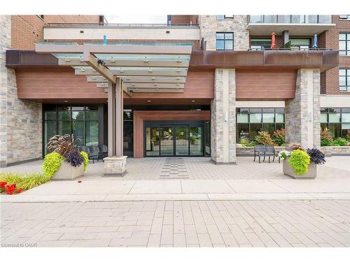 206-3290 New Street, Burlington, ON - Outdoor
