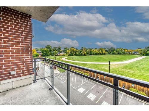 206-3290 New Street, Burlington, ON - Outdoor With View