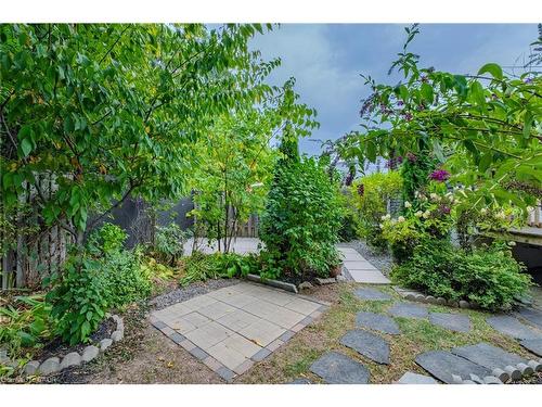 5 Dalhousie Avenue, Hamilton, ON - Outdoor