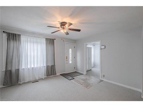 5 Dalhousie Avenue, Hamilton, ON - Indoor Photo Showing Other Room