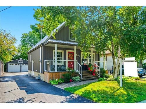 201 East 28th Street  Hamilton, ON L8V 3H9