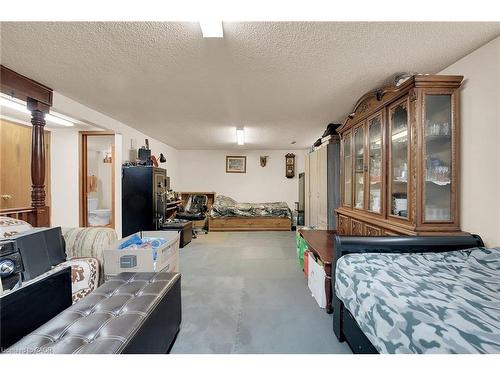 45 Juniper Drive, Stoney Creek, ON - Indoor