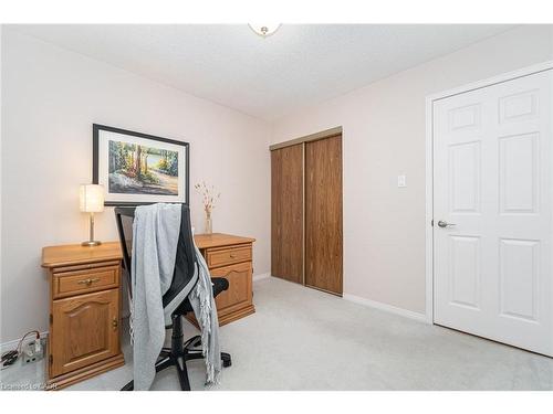 1423 Ravensmoor Crescent, Mississauga, ON - Indoor Photo Showing Other Room