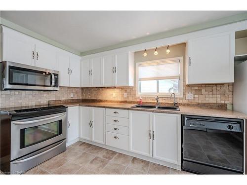 3 Rolling Brook Lane, New Hamburg, ON - Indoor Photo Showing Kitchen With Double Sink