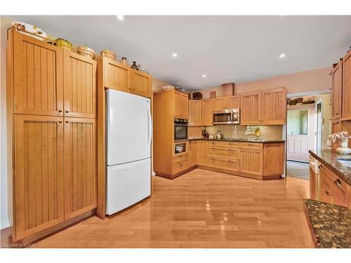 94 Highway 8, Flamborough, ON - Indoor Photo Showing Kitchen