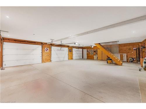 94 Highway 8, Flamborough, ON - Indoor Photo Showing Garage
