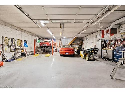 94 Highway 8, Flamborough, ON - Indoor Photo Showing Garage