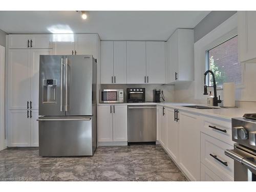 48 Pearl Street N, Hamilton, ON - Indoor Photo Showing Kitchen With Upgraded Kitchen