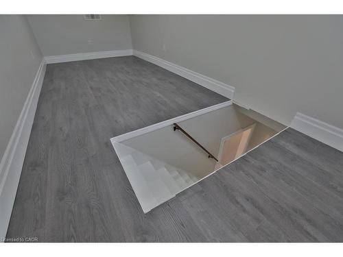 48 Pearl Street N, Hamilton, ON - Indoor Photo Showing Other Room