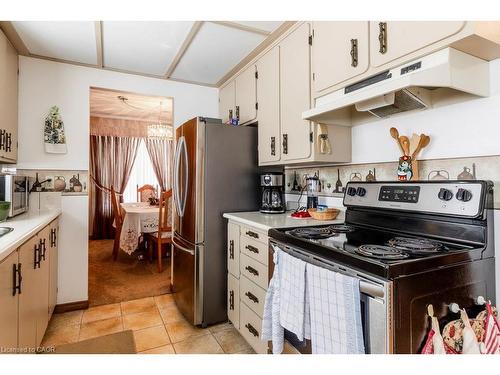 23 Fonthill Road, Hamilton, ON - Indoor Photo Showing Kitchen