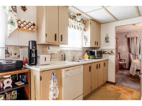 23 Fonthill Road, Hamilton, ON - Indoor