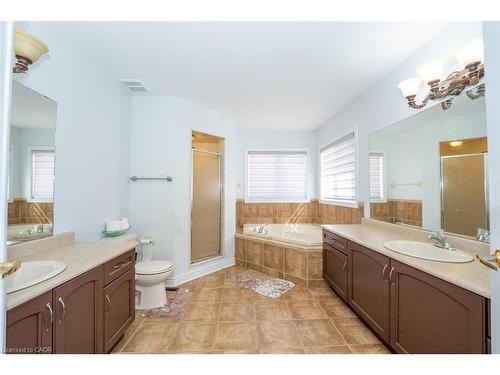 17 Charger Lane, Brampton, ON - Indoor Photo Showing Bathroom