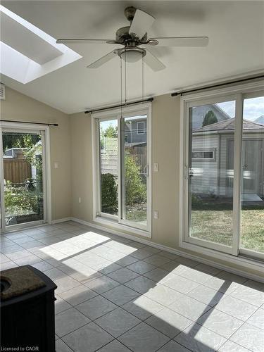 61 Tunis Street, St. Catharines, ON - Indoor Photo Showing Other Room