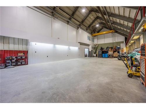 15 Jaylin Crescent, Port Dover, ON - Indoor Photo Showing Garage