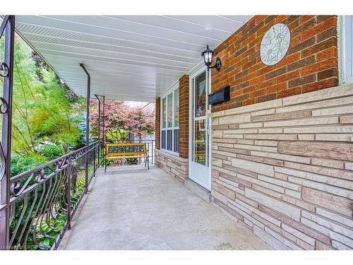 633 Rosseau Road, Hamilton, ON - Outdoor With Exterior