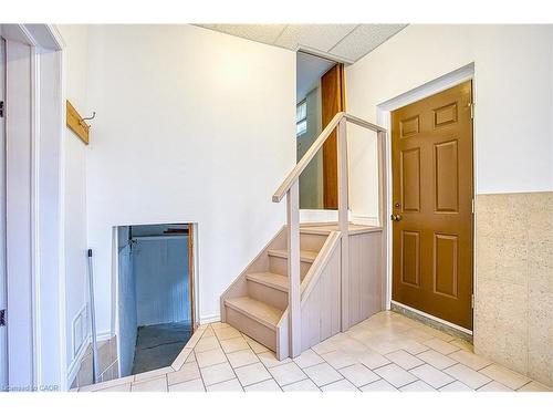 633 Rosseau Road, Hamilton, ON - Indoor Photo Showing Other Room