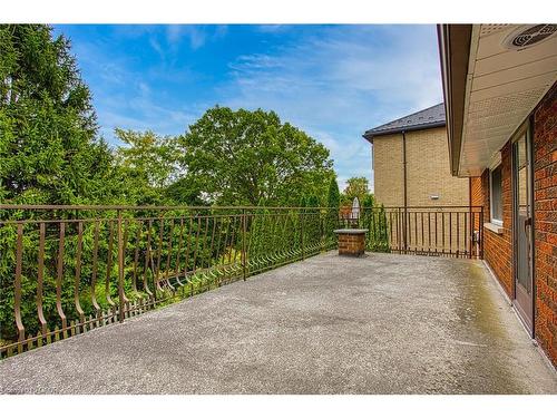 633 Rosseau Road, Hamilton, ON - Outdoor