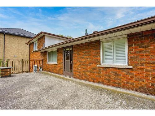 633 Rosseau Road, Hamilton, ON - Outdoor With Exterior