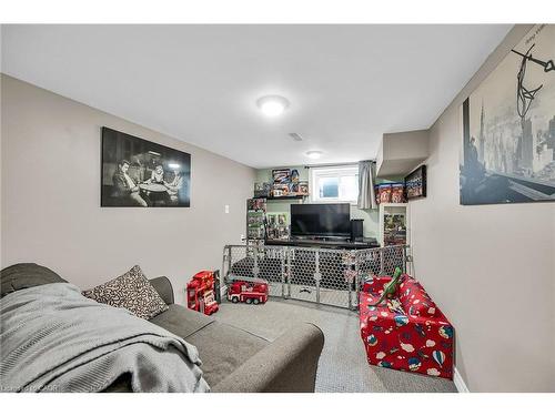 244 Cope Street, Hamilton, ON - Indoor