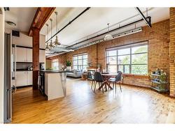 44-36 Margaret Street  Hamilton, ON L8P 4C8