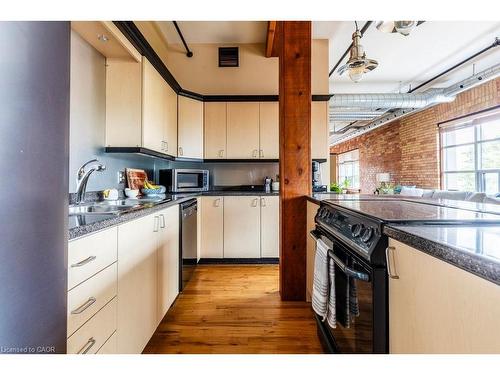 44-36 Margaret Street, Hamilton, ON - Indoor Photo Showing Kitchen