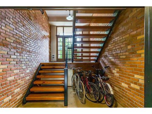 44-36 Margaret Street, Hamilton, ON - Indoor Photo Showing Other Room