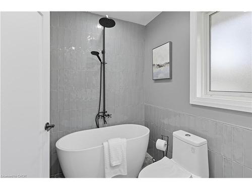 278 Purnell Place, Burlington, ON - Indoor Photo Showing Bathroom