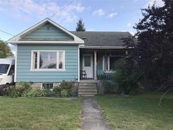 92 Fourth Street E Collingwood, ON L9Y 1T5