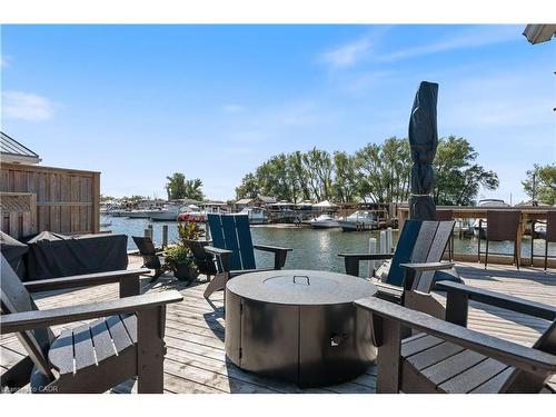 16-92 Clubhouse Road, Turkey Point, ON 