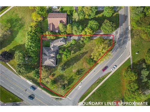 21 First Avenue  Welland, ON L3C 1X7