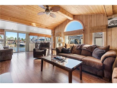 63-92 Clubhouse Road, Turkey Point, ON 