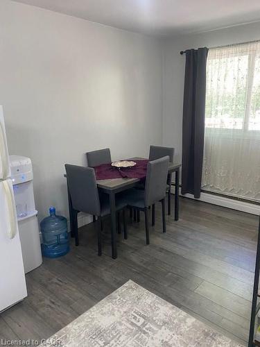 58 Hazelglen Drive, Kitchener, ON 