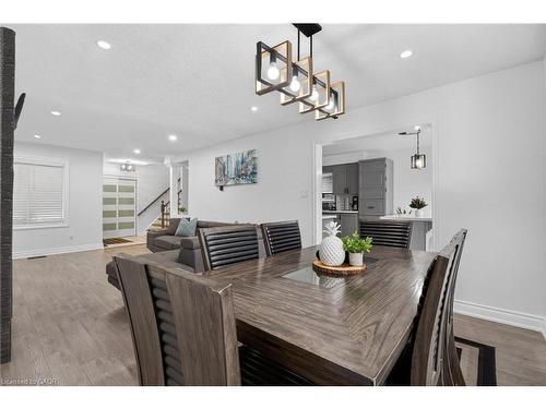 19 Marl Meadow Drive, Kitchener, ON - Indoor Photo Showing Dining Room