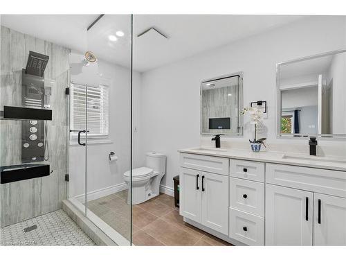 19 Marl Meadow Drive, Kitchener, ON - Indoor Photo Showing Bathroom