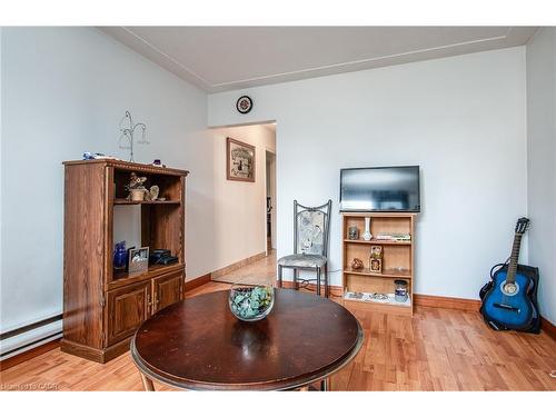 296 Ahrens Street W, Kitchener, ON 